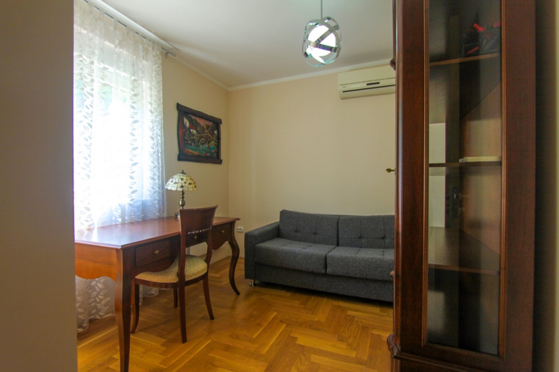 Апартаменты в Черногории, в Рафаиловичах
