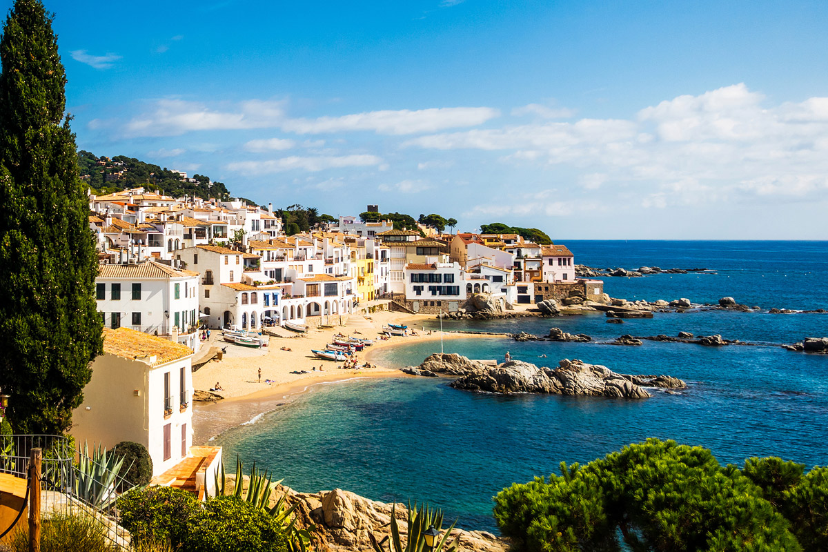 Где лучше купить дом в Испании? Северная часть средиземноморского побережья Испании