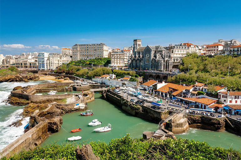 Где лучше приобрести недвижимость во Франции? Популярный Юг или неизвестный Север?