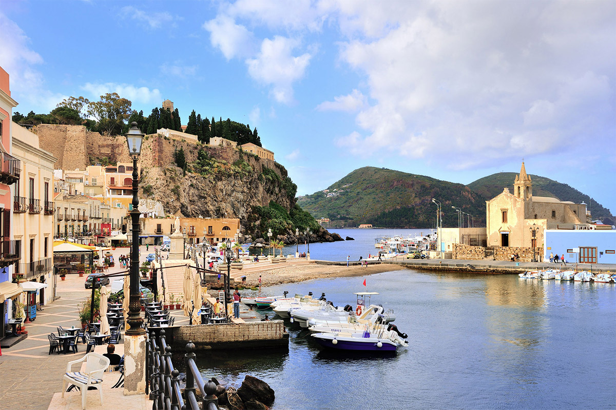 5 самых живописных островов Италии