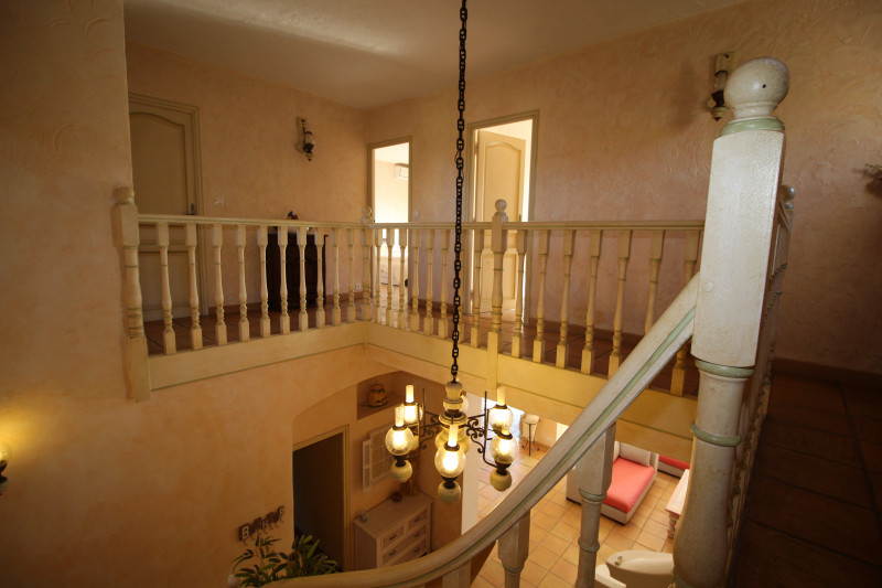 Villa in France, in Juan-les-Pins