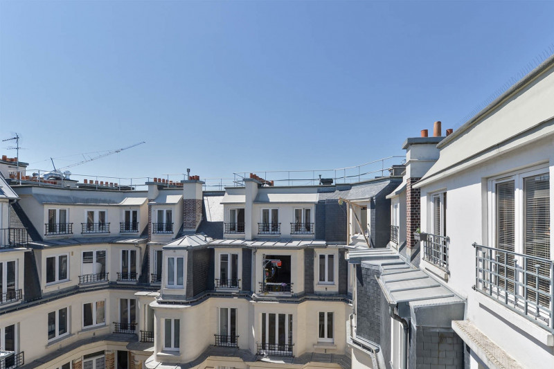 Апартаменты во Франции, в Париже