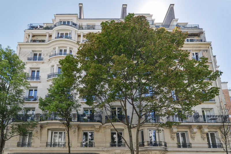 Апартаменты во Франции, в Париже