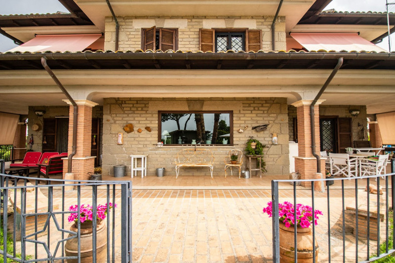 Villa in Italy, in Anguillara Sabazia