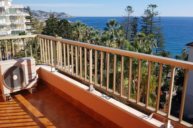 Apartment in Italy, in Sanremo