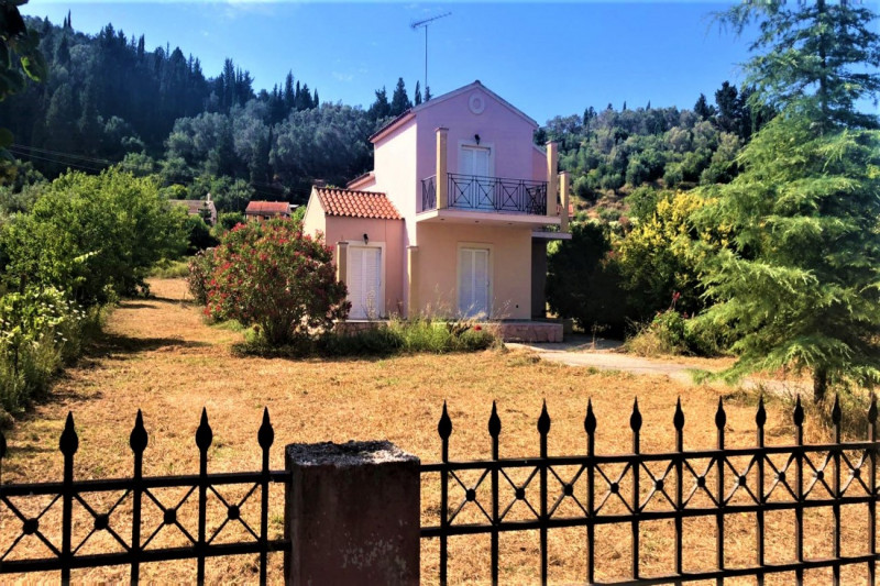 Cottage / House in Greece, in Magoulades
