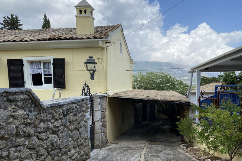 Cottage / House in Greece, in Kato Korakiana