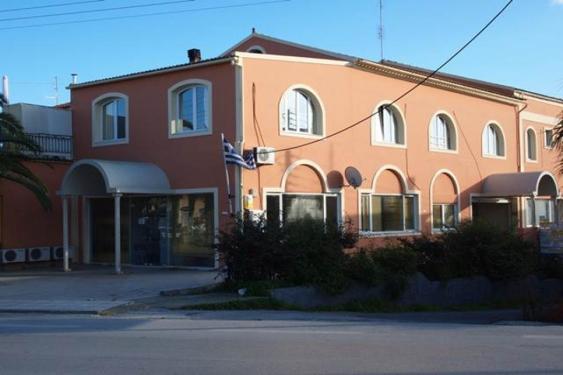 Commercial in Greece, in Alepou