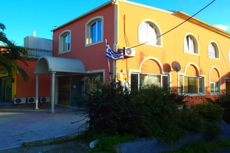 Commercial in Greece, in Alepou