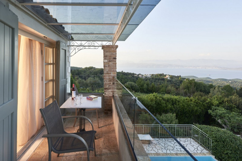 Villa in Greece, in Sinies