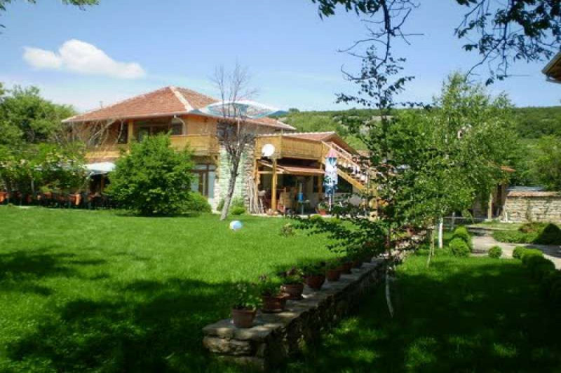 Отель в Болгарии, в Емене