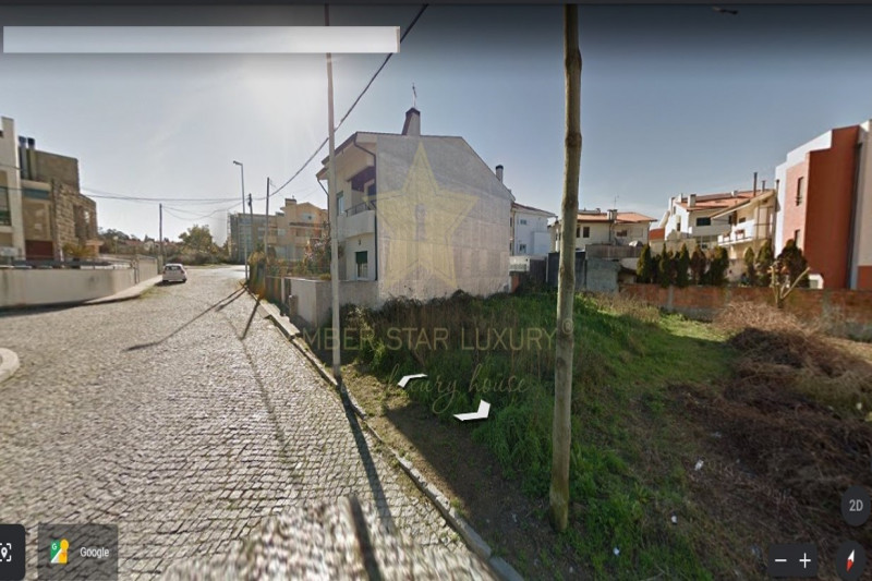 Plot in Portugal, in Porto