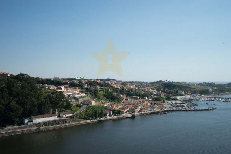 Апартаменты в Португалии, в Порту