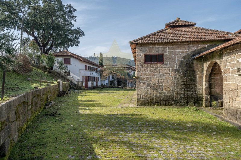 Cottage / House in Portugal, in Porto