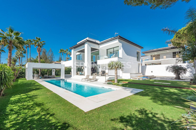 Villa in Spain, in Marbella