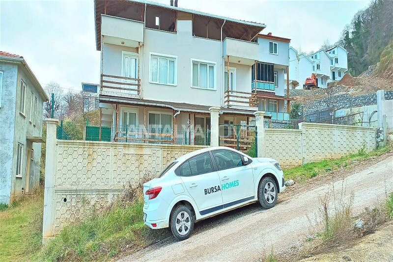 Дом в Турции, в Караджабее