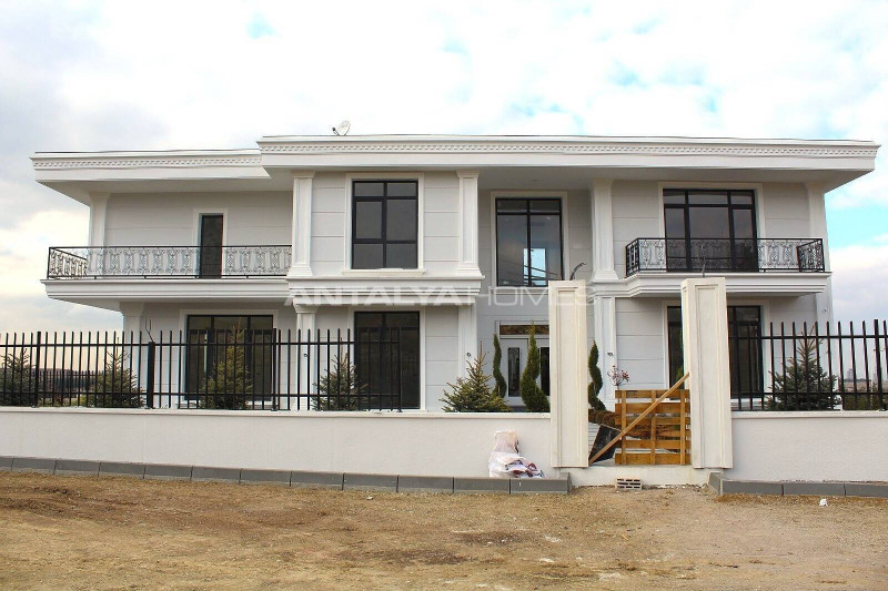 Villa in Turkey, in Gölbaşı