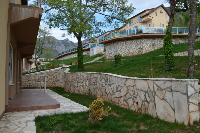 Апартаменты в Черногории, в Зупци