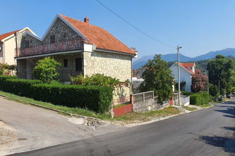 Cottage / House in Montenegro, in Radovici