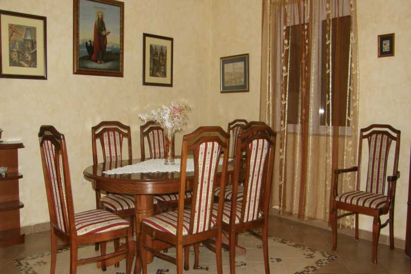 Дом в Черногории, в Кавач