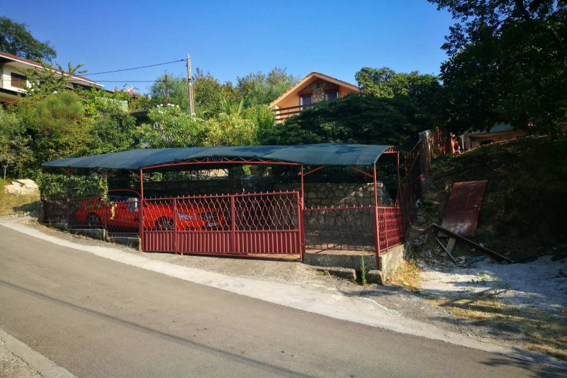 Cottage / House in Montenegro, in Dzhurmani