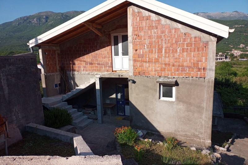 Cottage / House in Montenegro, in Donja Lastva