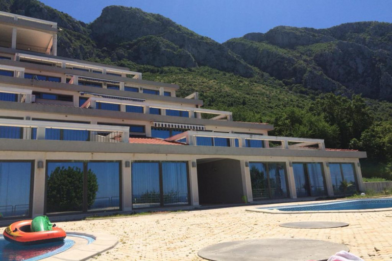 Villa in Montenegro, in Blizikuće