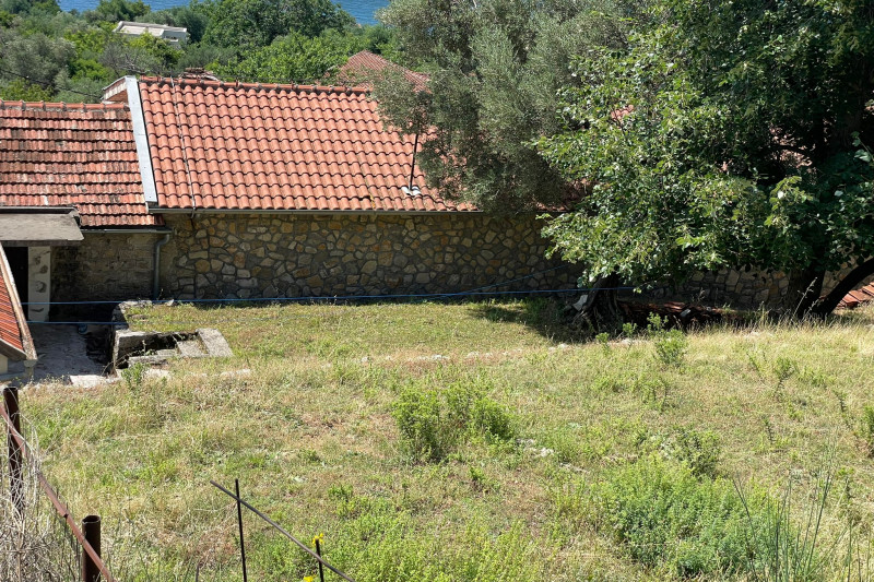 Cottage / House in Montenegro, in Djenovici