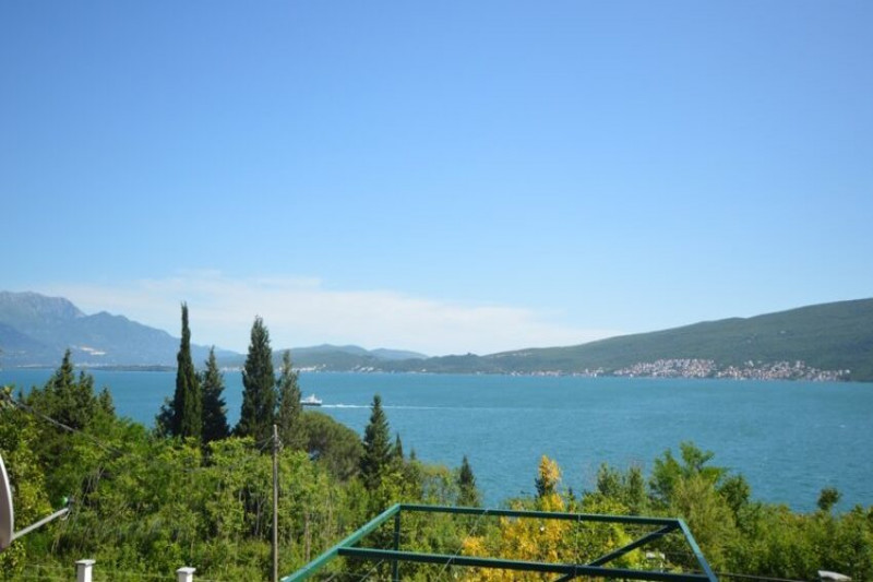 Villa in Montenegro, in Bijela