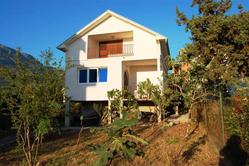 Cottage / House in Montenegro, in Dobra Voda