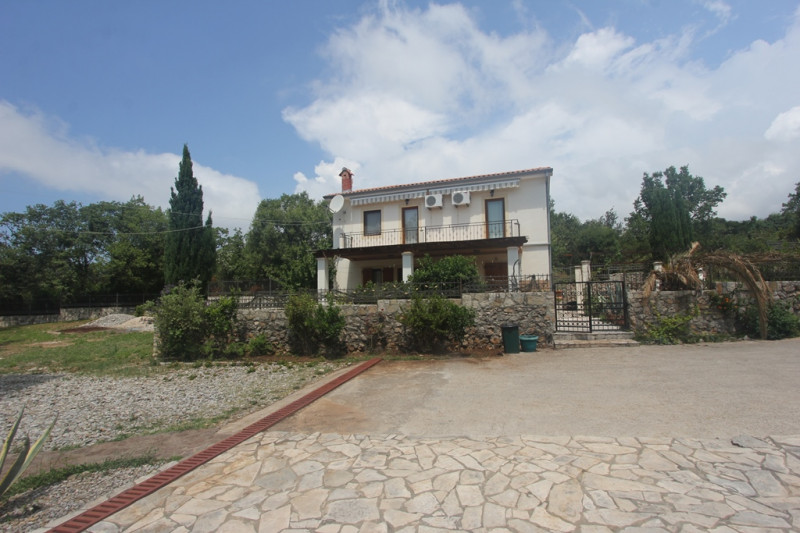 Дом в Черногории, в Кримовице