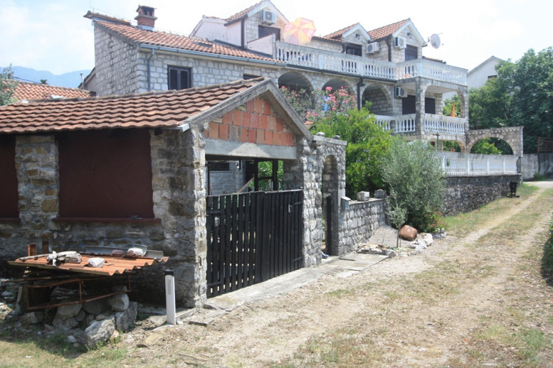 Дом в Черногории, в Калардово