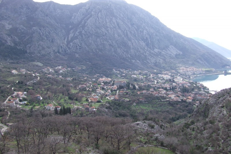 Участок в Черногории, в Рисане