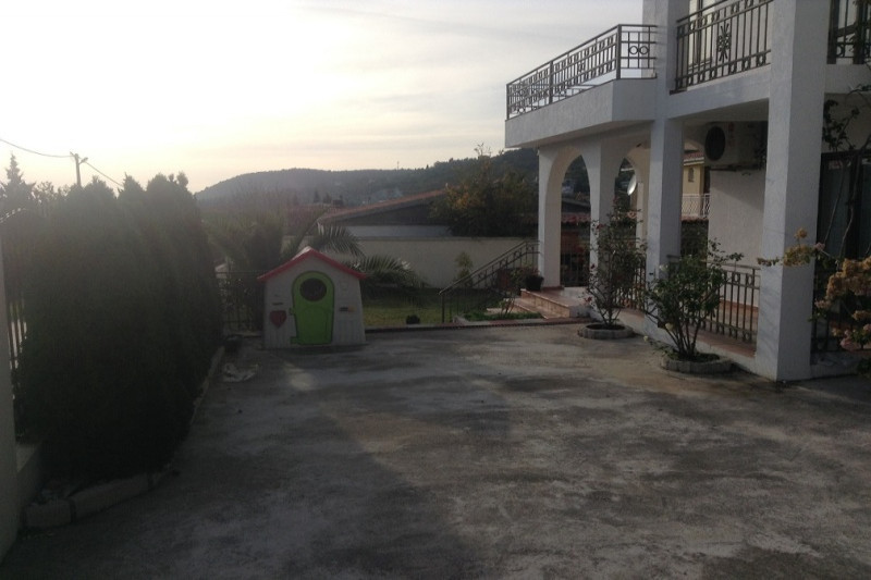Дом в Черногории, в Сутоморе