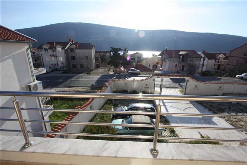 Апартаменты в Черногории, в Дженовичах