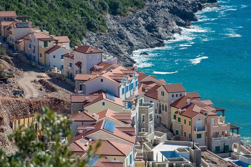 Растущий спрос на недвижимость в Черногории увеличил цены на 10%